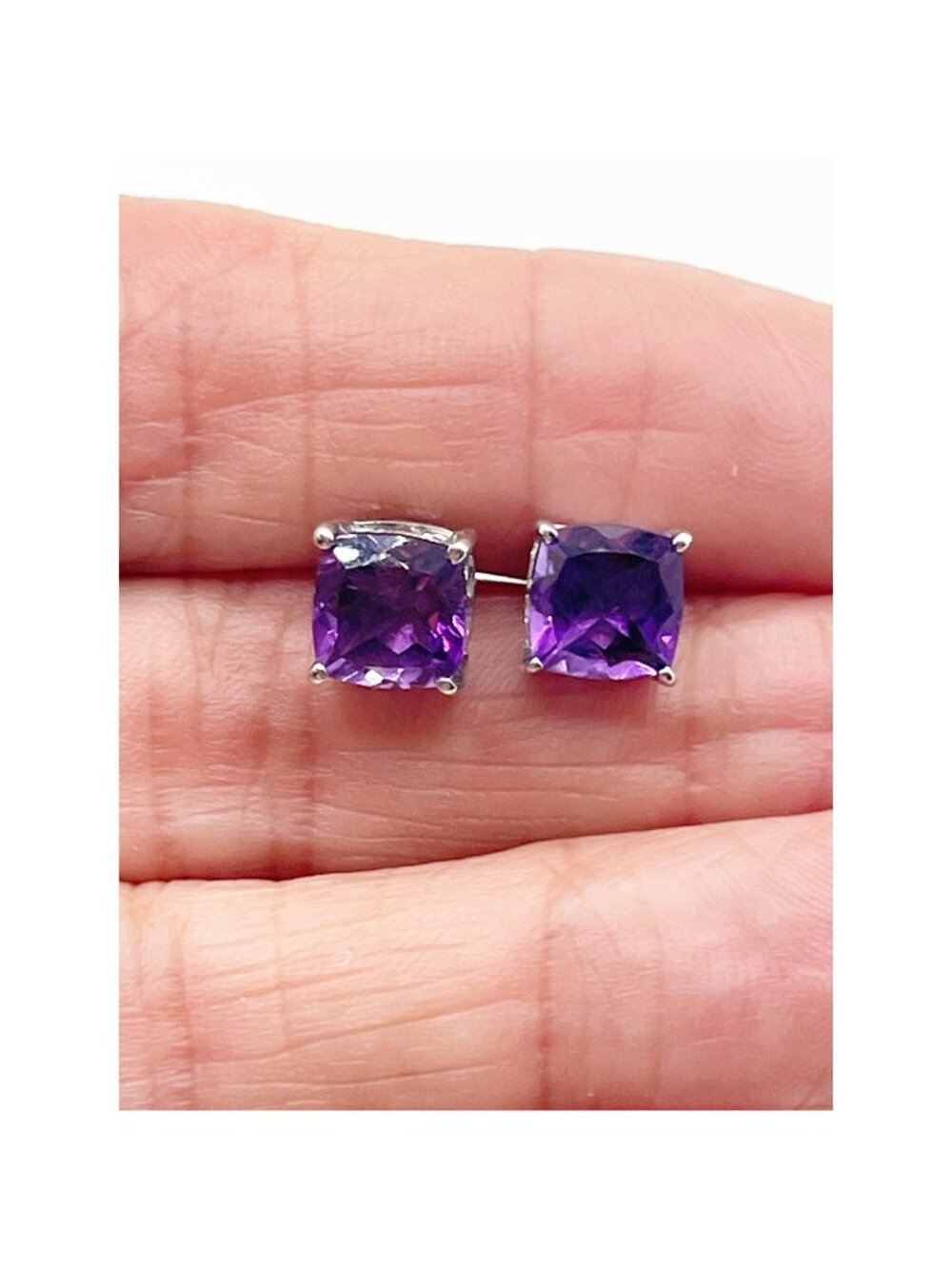 STS Chuck Clemency 925 Sterling Silver Amethyst Gemstone Stud Pierced Earrings